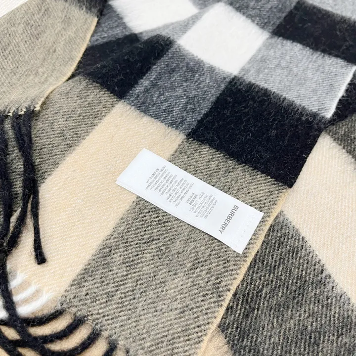 スーパーコピー バーバリー ス マフラー