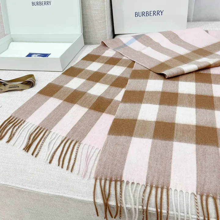 スーパーコピー バーバリー ス マフラー