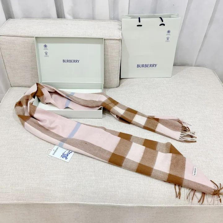 スーパーコピー バーバリー ス マフラー