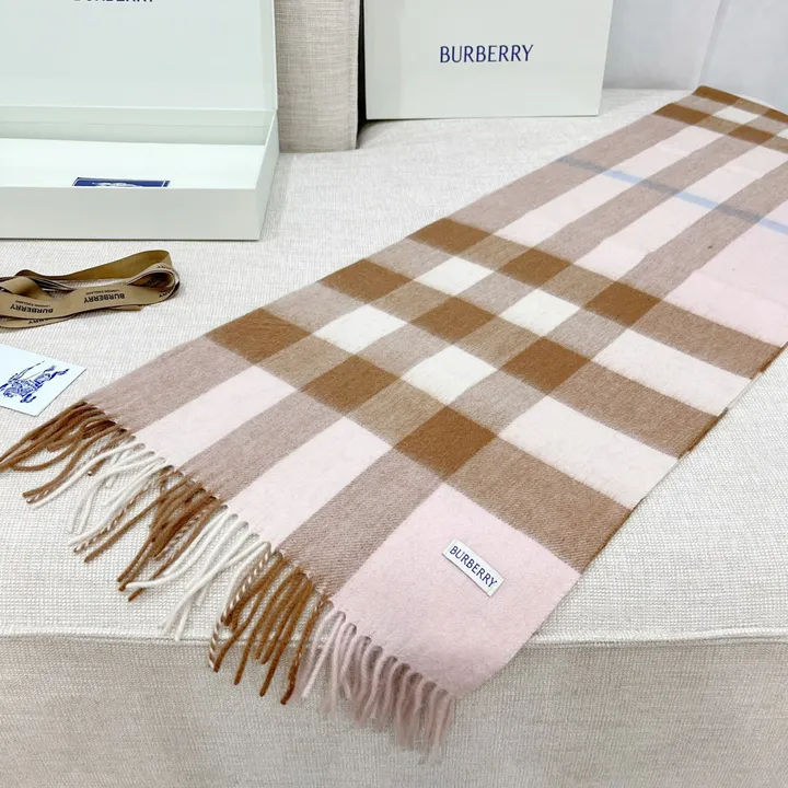 スーパーコピー バーバリー ス マフラー