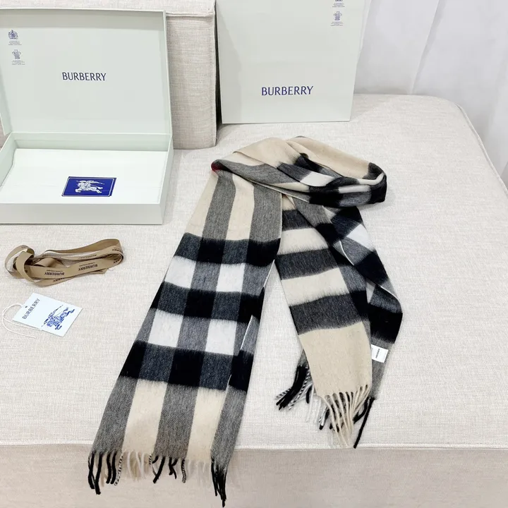 スーパーコピー バーバリー ス マフラー