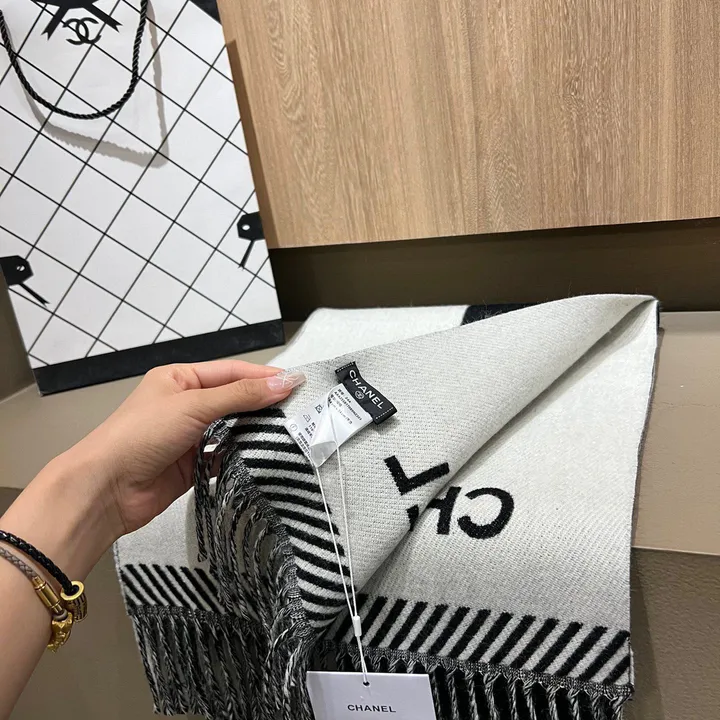 スーパーコピー シャネル マフラー