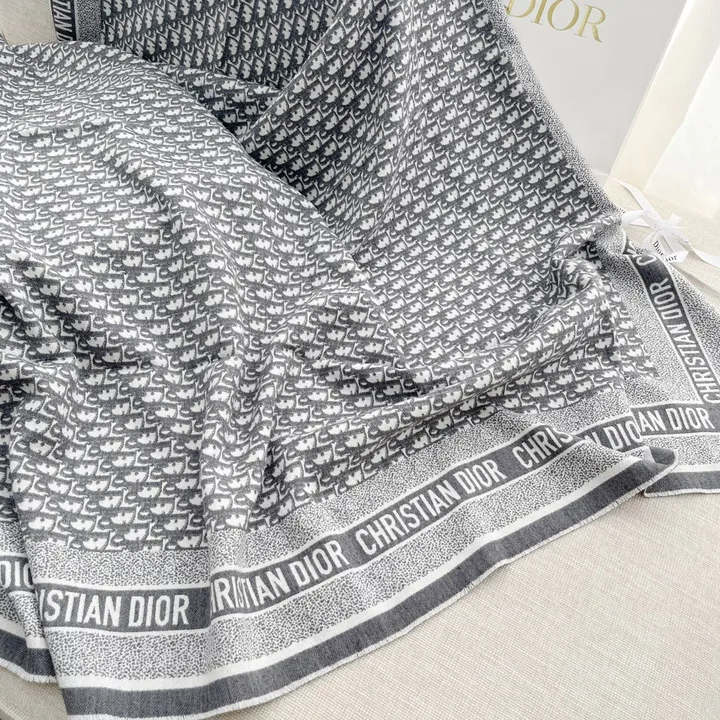 スーパーコピー グッチ マフラー