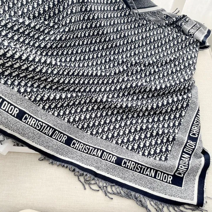 スーパーコピー グッチ マフラー