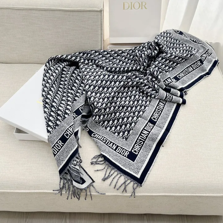 スーパーコピー グッチ マフラー