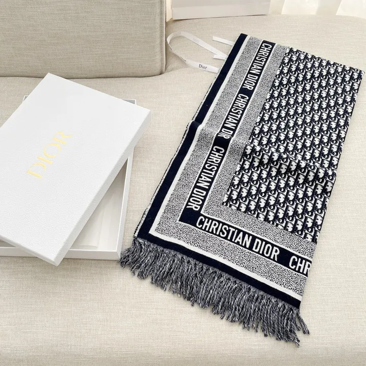 スーパーコピー グッチ マフラー