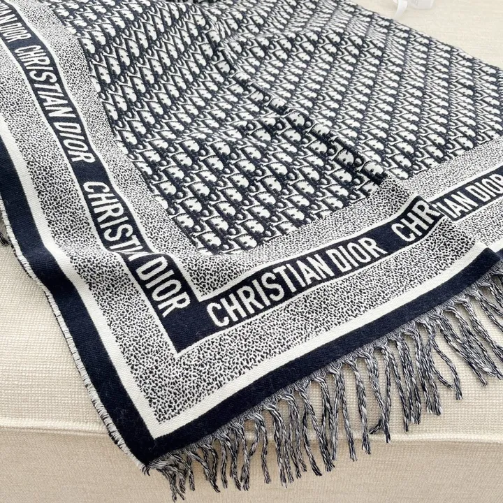 スーパーコピー グッチ マフラー