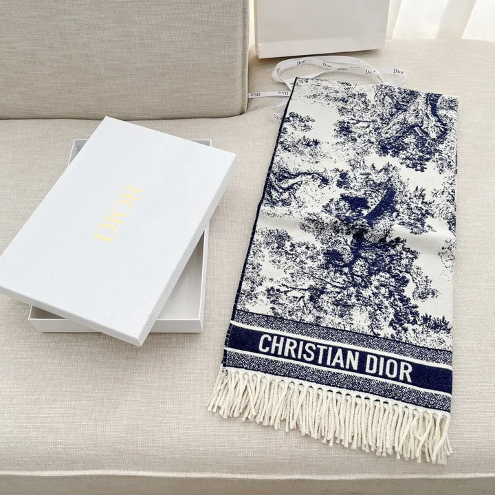 スーパーコピー グッチ マフラー