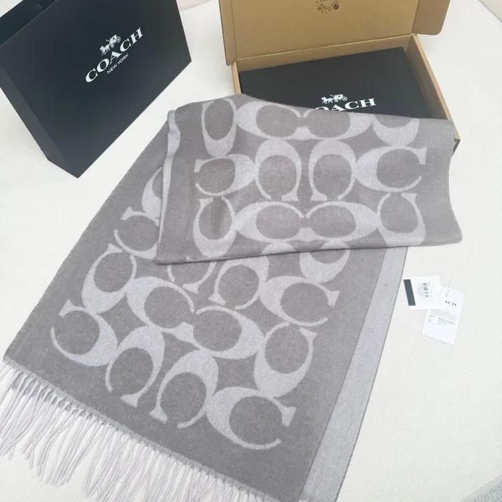 スーパーコピー コーチ マフラー