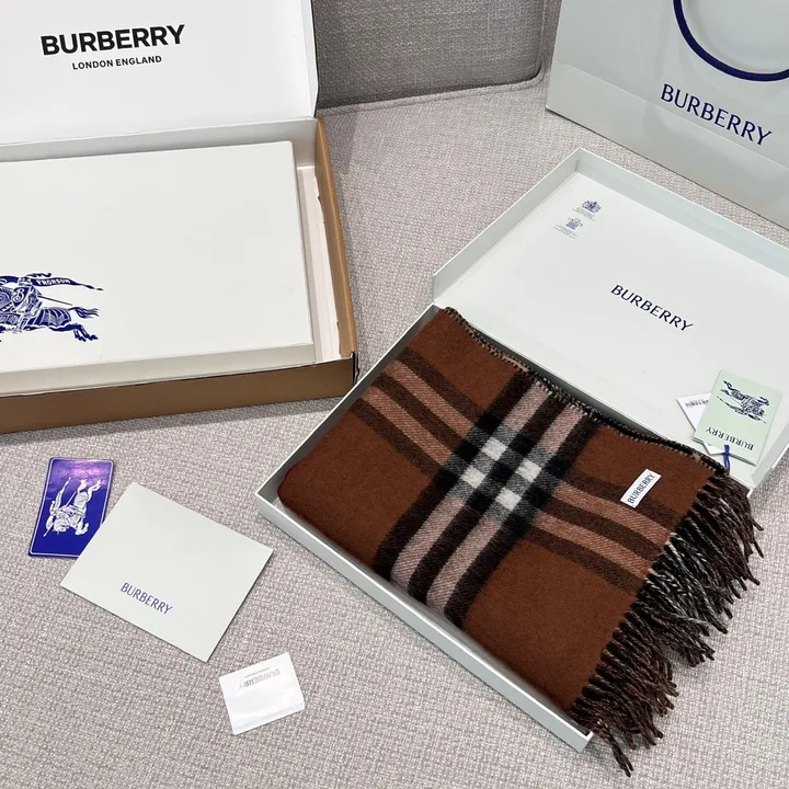 スーパーコピー バーバリー ス マフラー