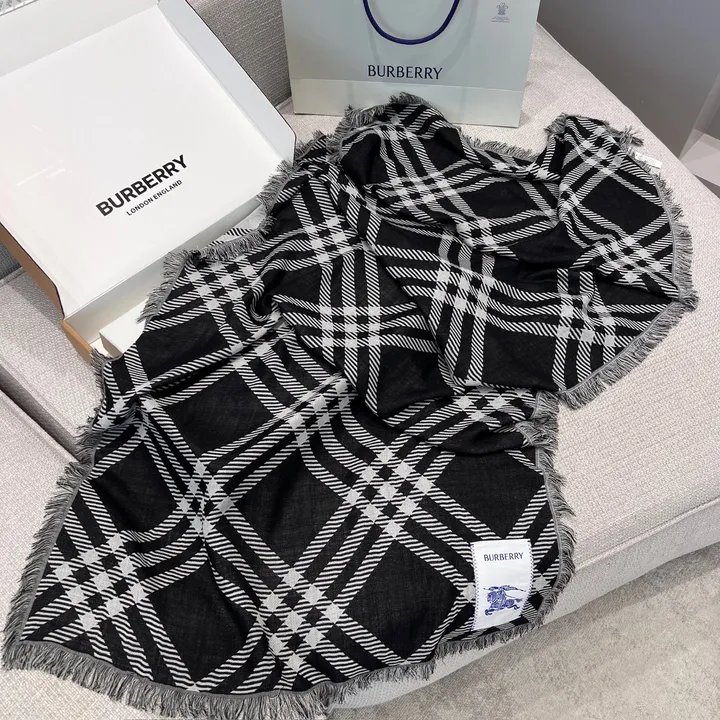 スーパーコピー バーバリー ス マフラー