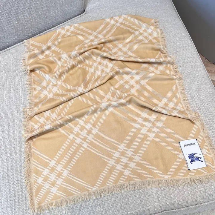 スーパーコピー バーバリー ス マフラー