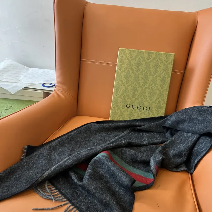 スーパーコピー ルイヴィトン マフラー