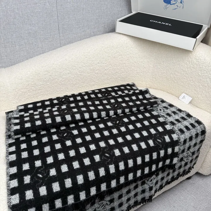 スーパーコピー シャネル マフラー