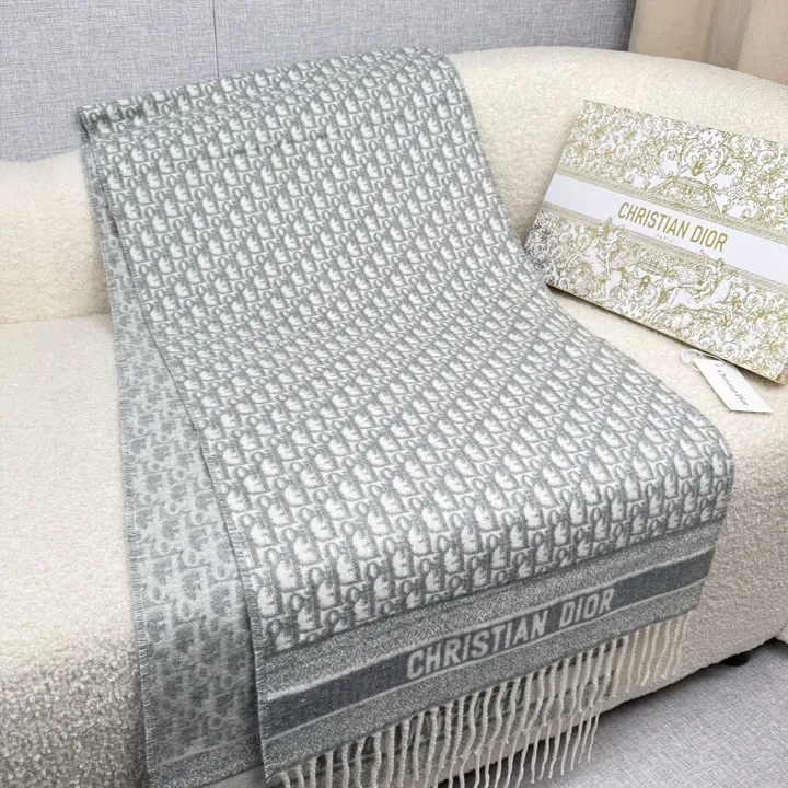 スーパーコピー グッチ マフラー