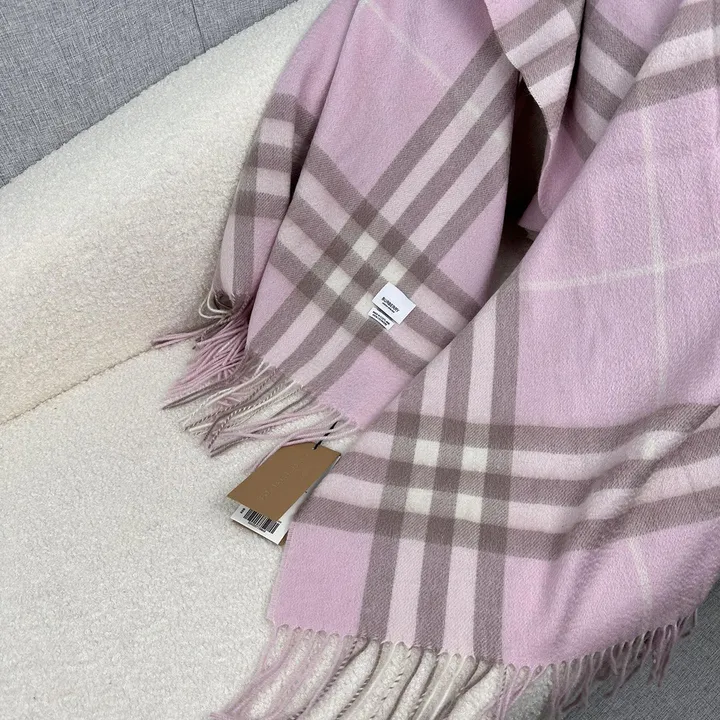 スーパーコピー バーバリー ス マフラー