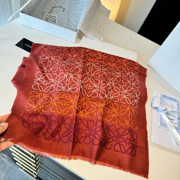 スーパーコピー ディオール マフラー