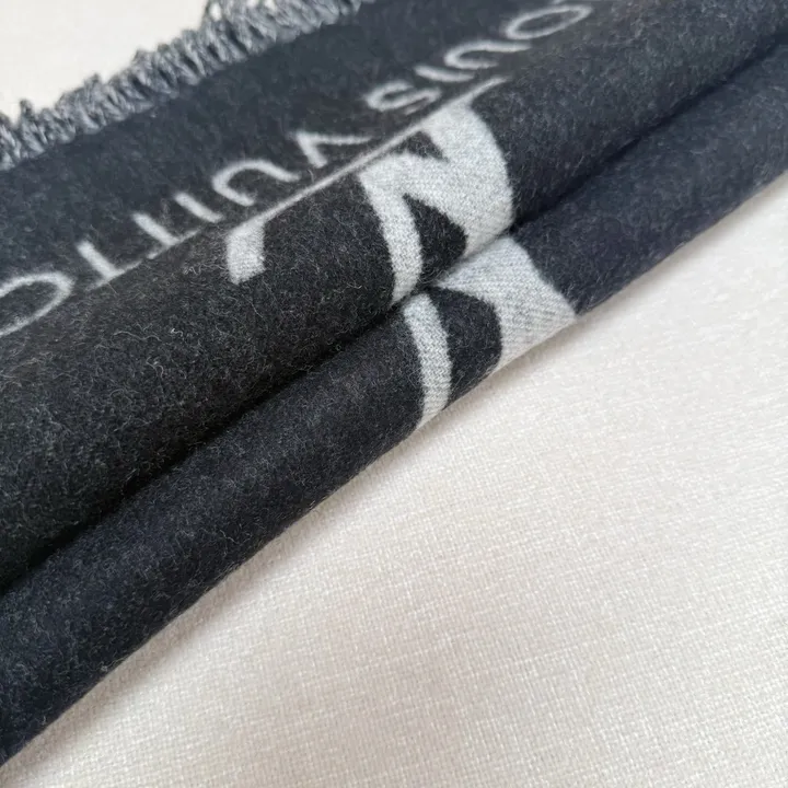 スーパーコピー ルイヴィトン マフラー