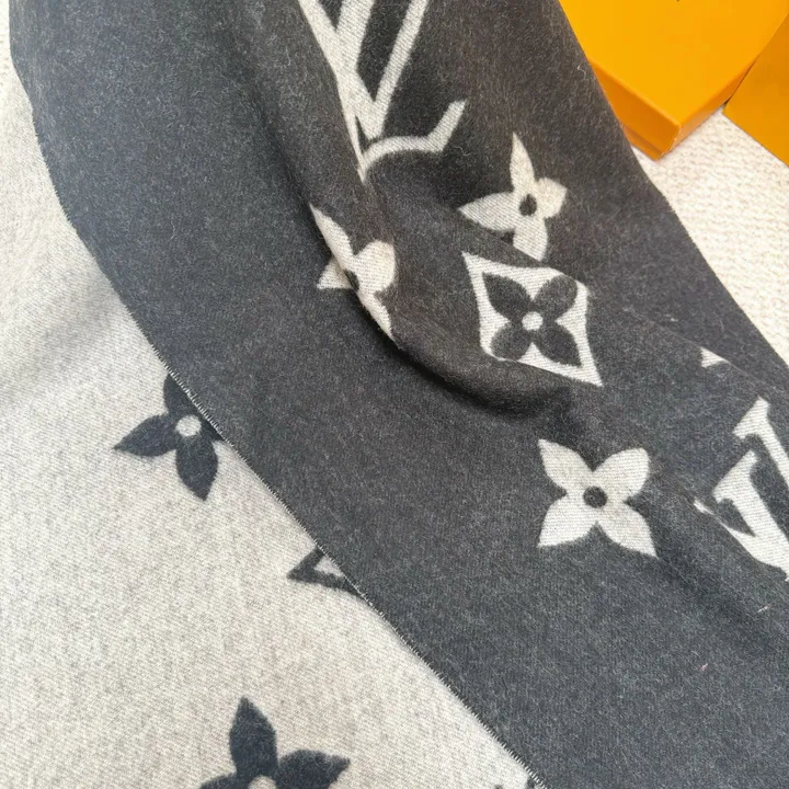 スーパーコピー ルイヴィトン マフラー