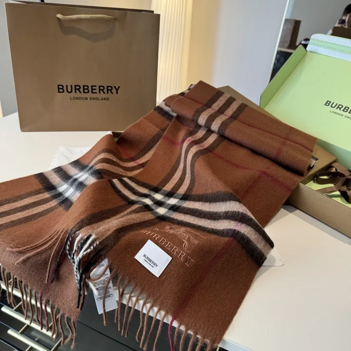 スーパーコピー バーバリー ス マフラー