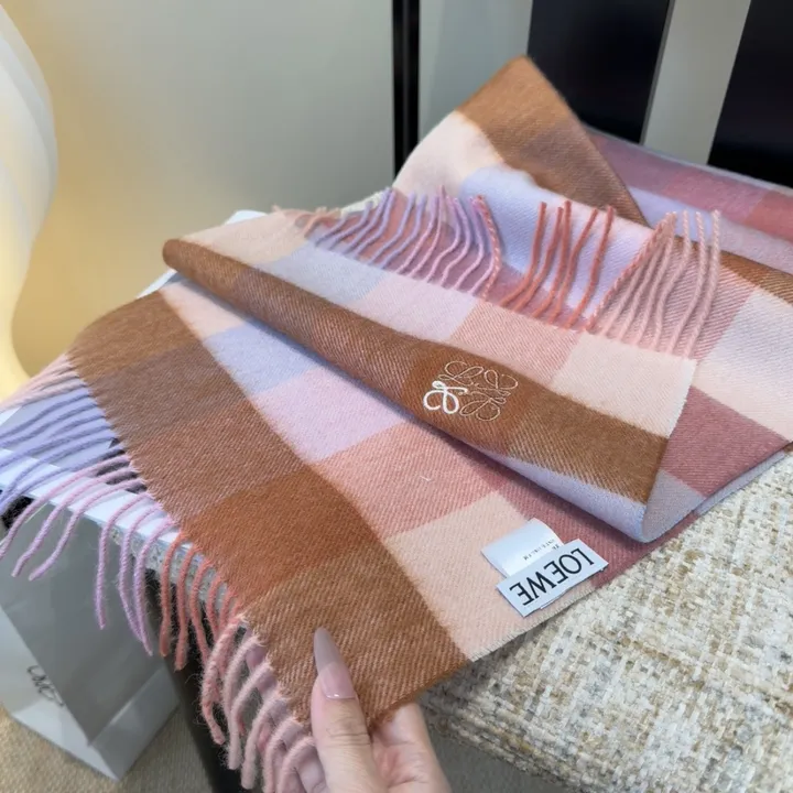 スーパーコピー ロエベ マフラー