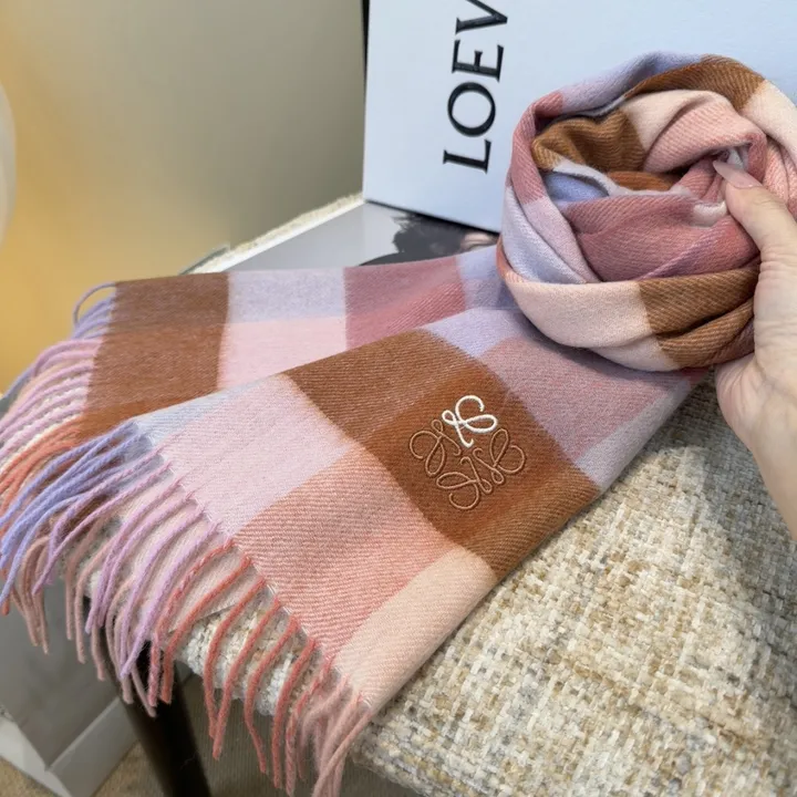 スーパーコピー ロエベ マフラー