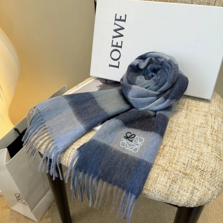 スーパーコピー ロエベ マフラー