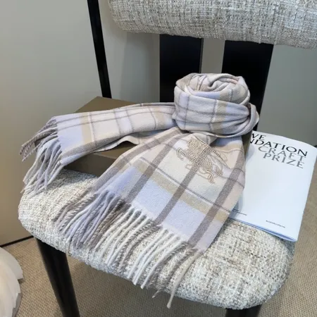 スーパーコピー バーバリー ス マフラー