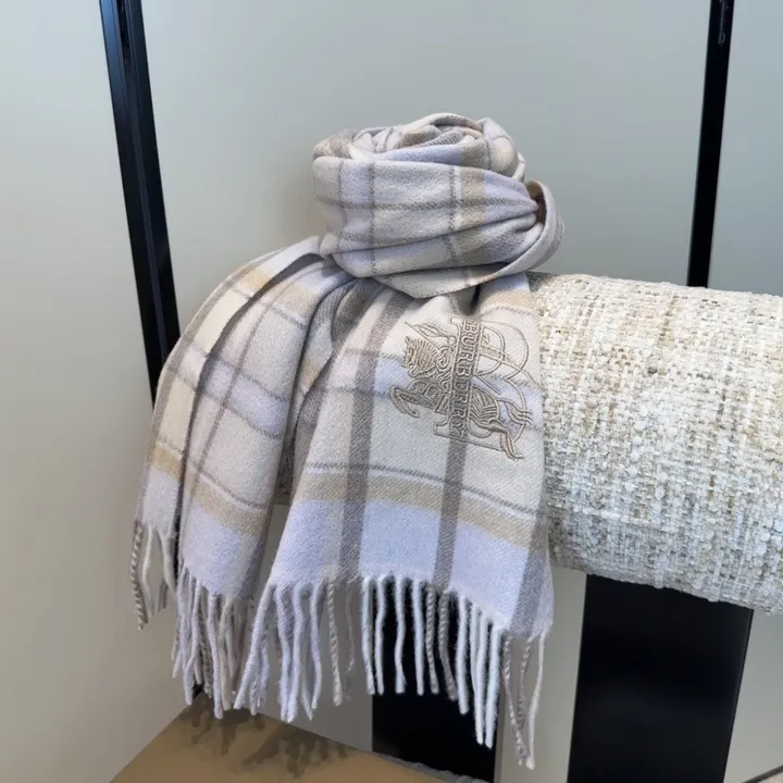 スーパーコピー バーバリー ス マフラー