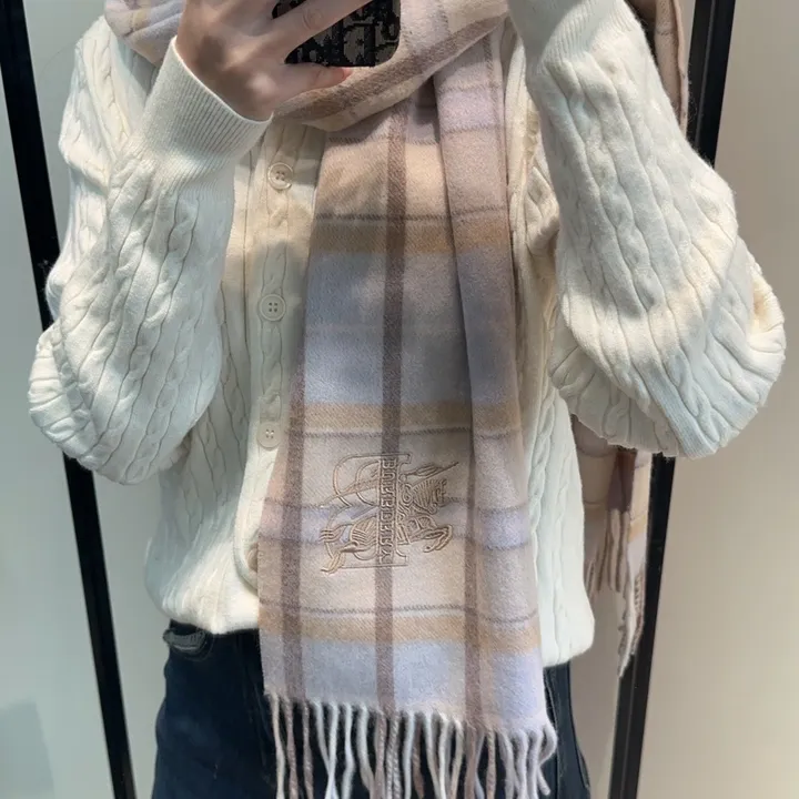 スーパーコピー バーバリー ス マフラー