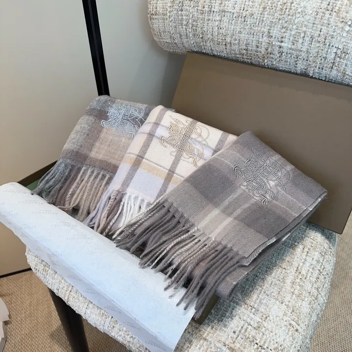 スーパーコピー バーバリー ス マフラー