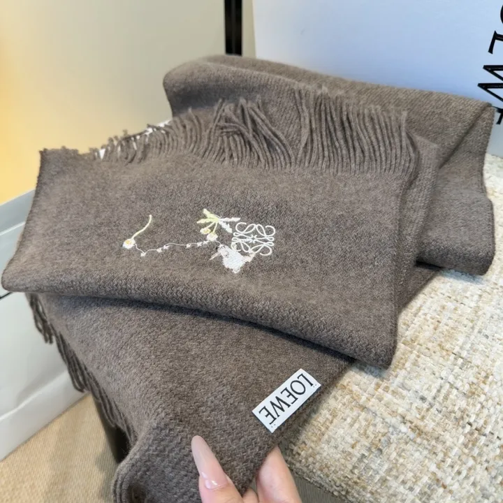 スーパーコピー ロエベ マフラー