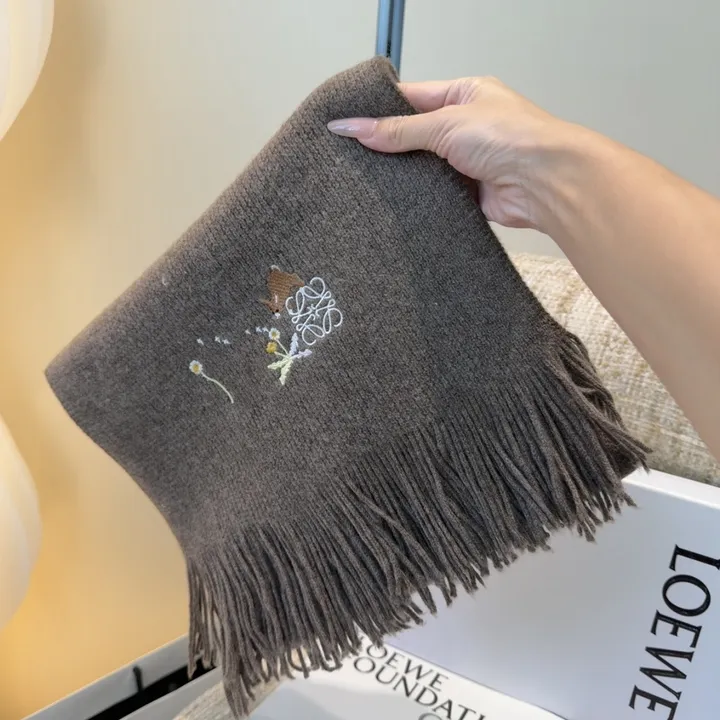 スーパーコピー ロエベ マフラー