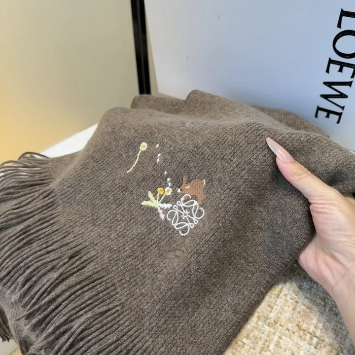 スーパーコピー ロエベ マフラー