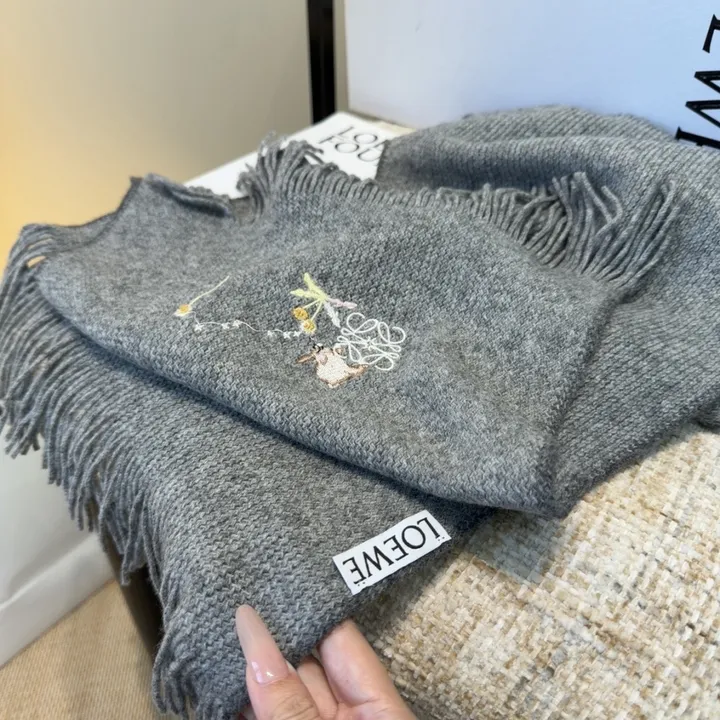 スーパーコピー ロエベ マフラー