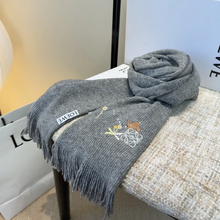 スーパーコピー ロエベ マフラー