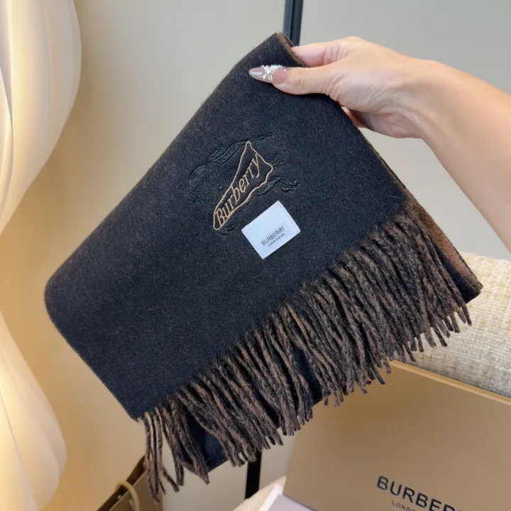 スーパーコピー バーバリー ス マフラー