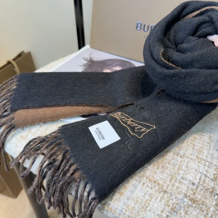 スーパーコピー バーバリー ス マフラー