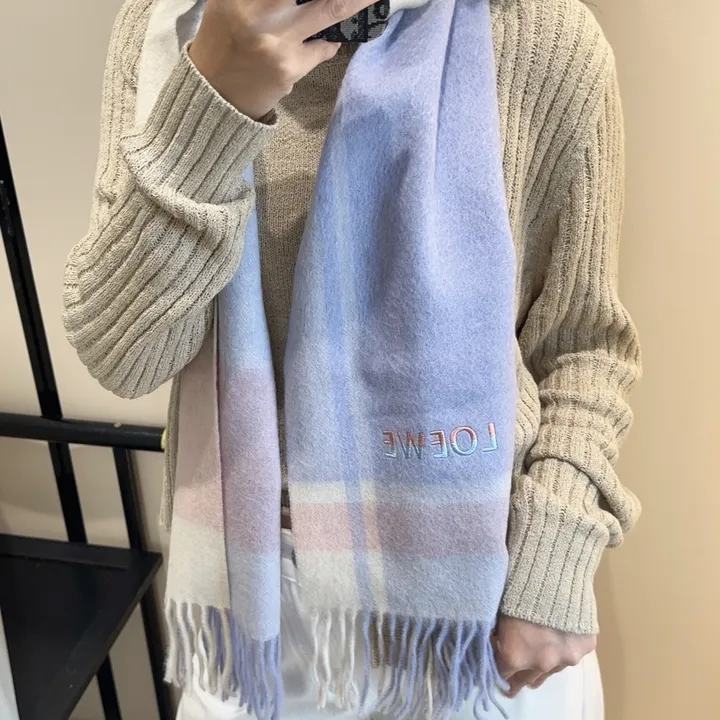 スーパーコピー ロエベ マフラー