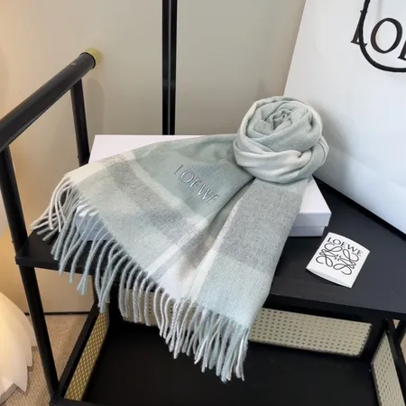 スーパーコピー ロエベ マフラー