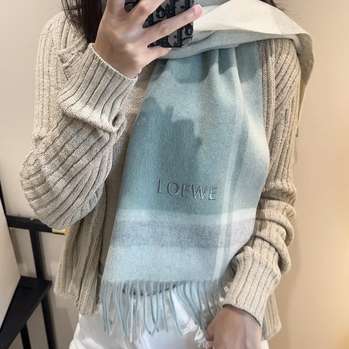 スーパーコピー ロエベ マフラー