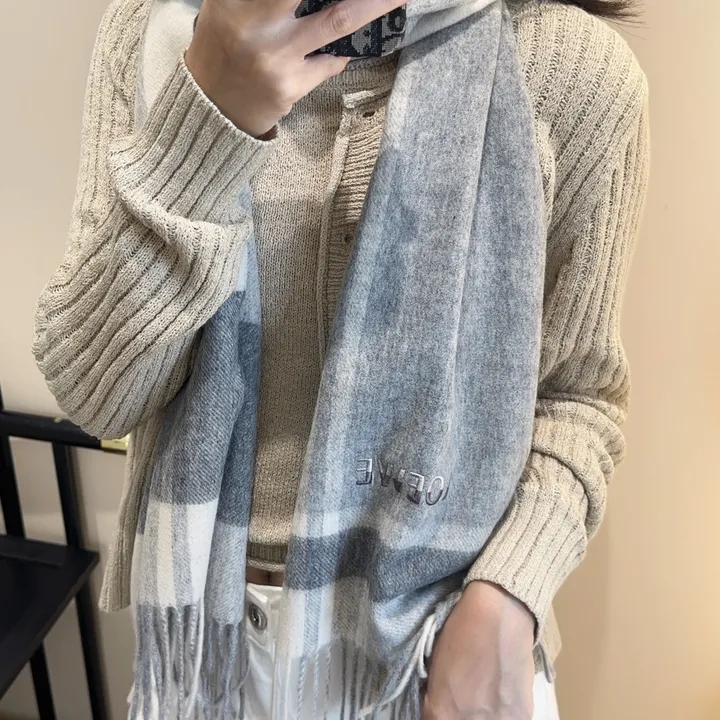 スーパーコピー ロエベ マフラー