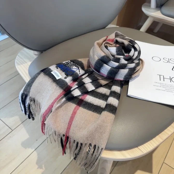 スーパーコピー バーバリー ス マフラー