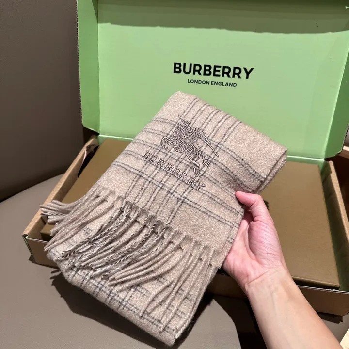 スーパーコピー バーバリー ス マフラー