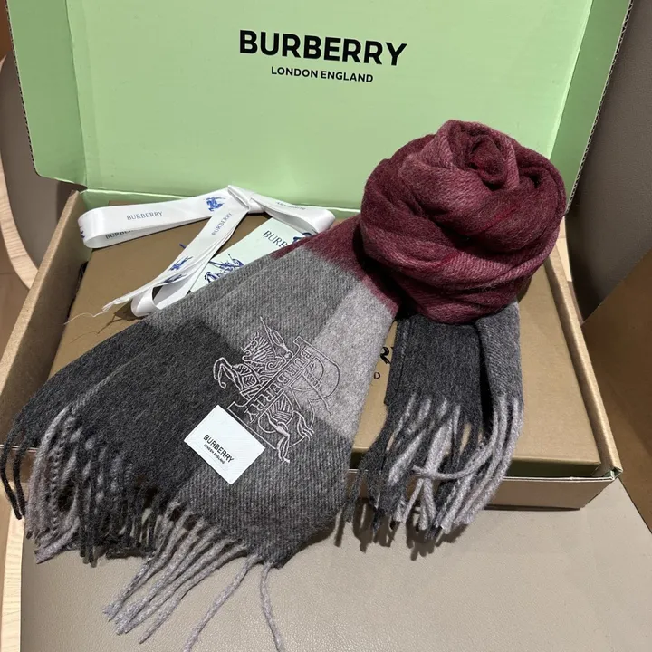 スーパーコピー バーバリー ス マフラー