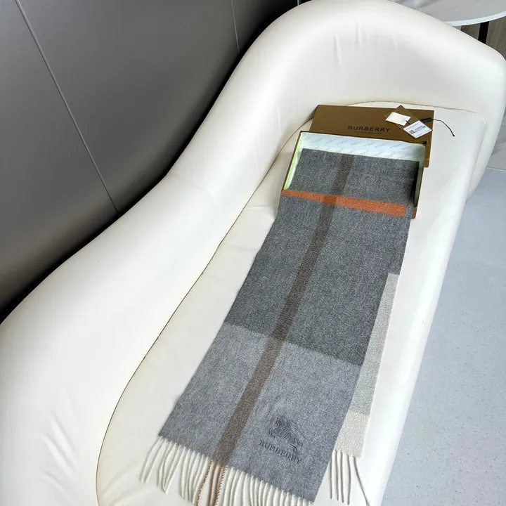 スーパーコピー バーバリー ス マフラー