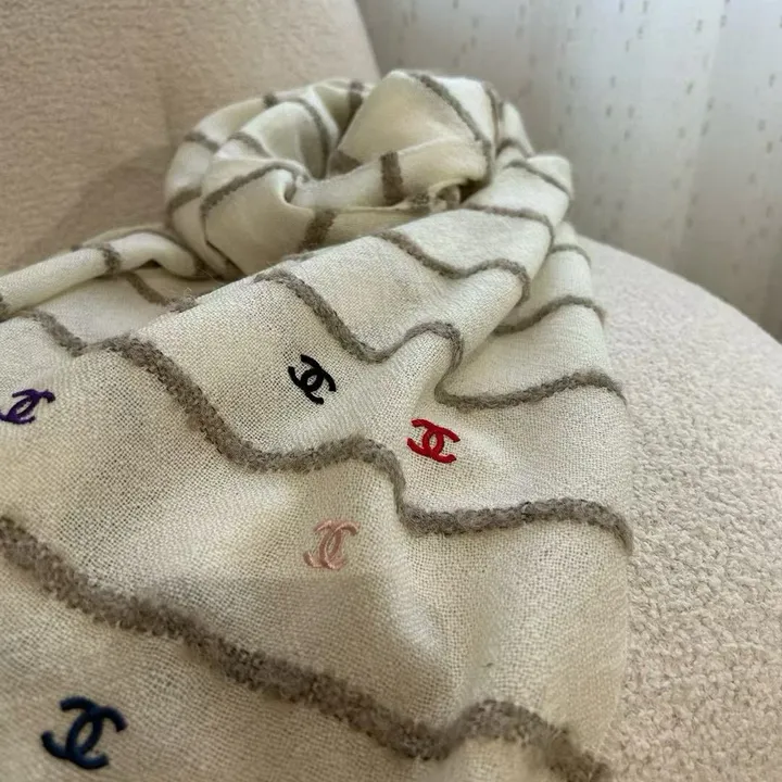 スーパーコピー シャネル マフラー