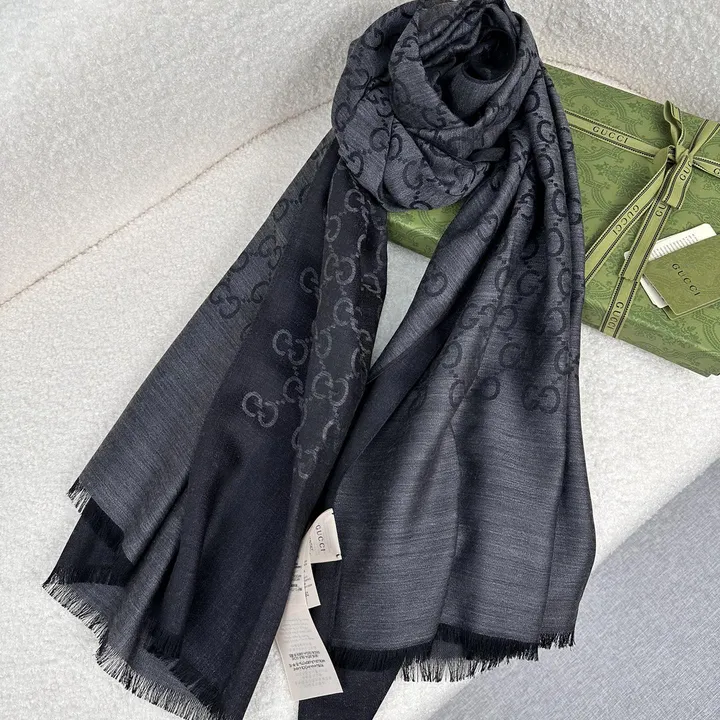 スーパーコピー ルイヴィトン マフラー