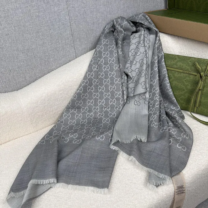 スーパーコピー ルイヴィトン マフラー