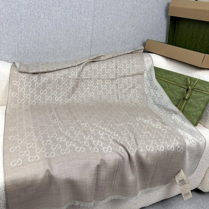 スーパーコピー ルイヴィトン マフラー